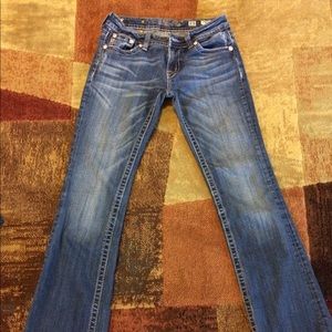 Women’s 28x33 Miss Me jeans